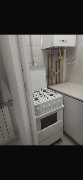 Unirii, Mall Vitan, Aleea Moruzzi, garsoniera